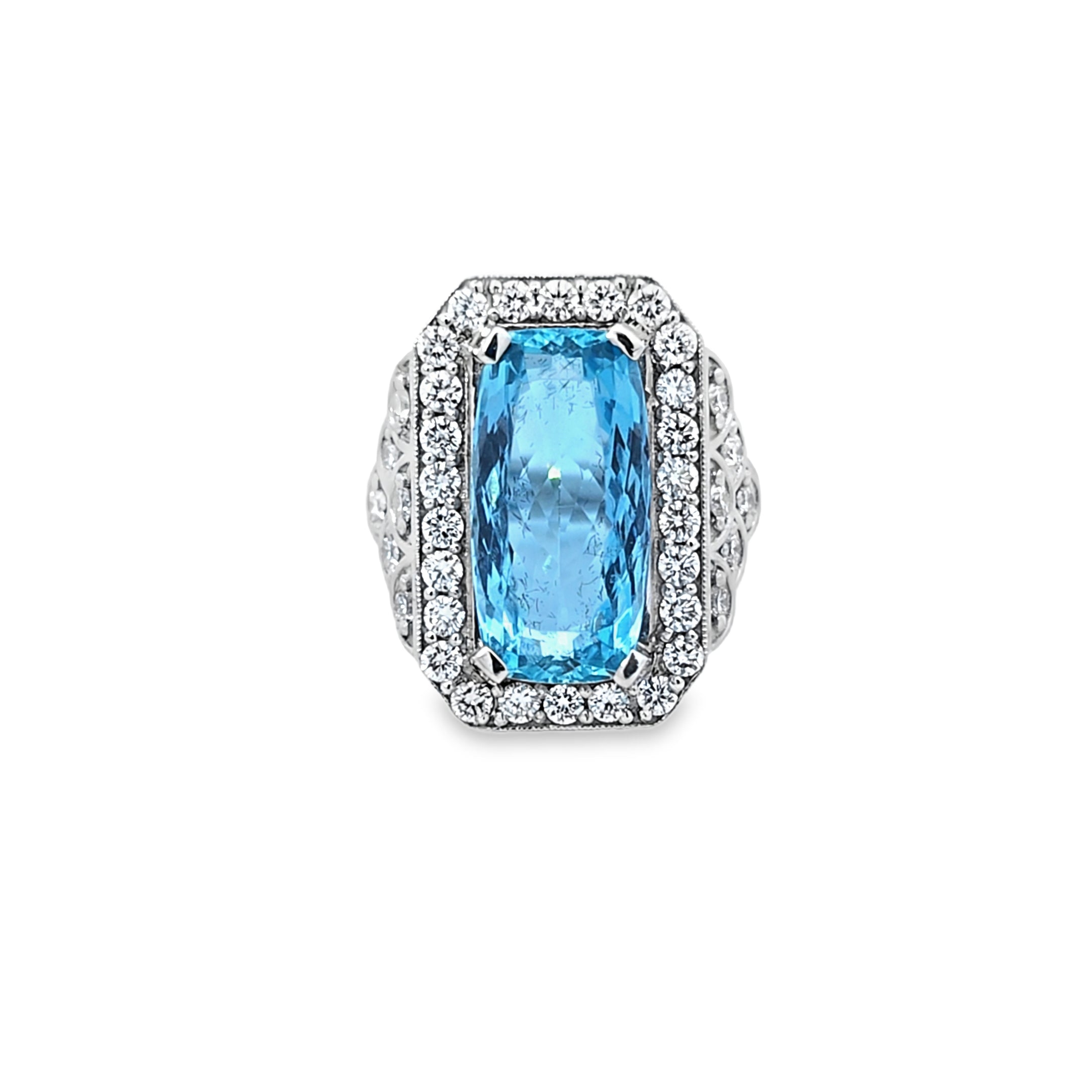 6.67ct Aquamarine & Diamond Ring Set in Platinum