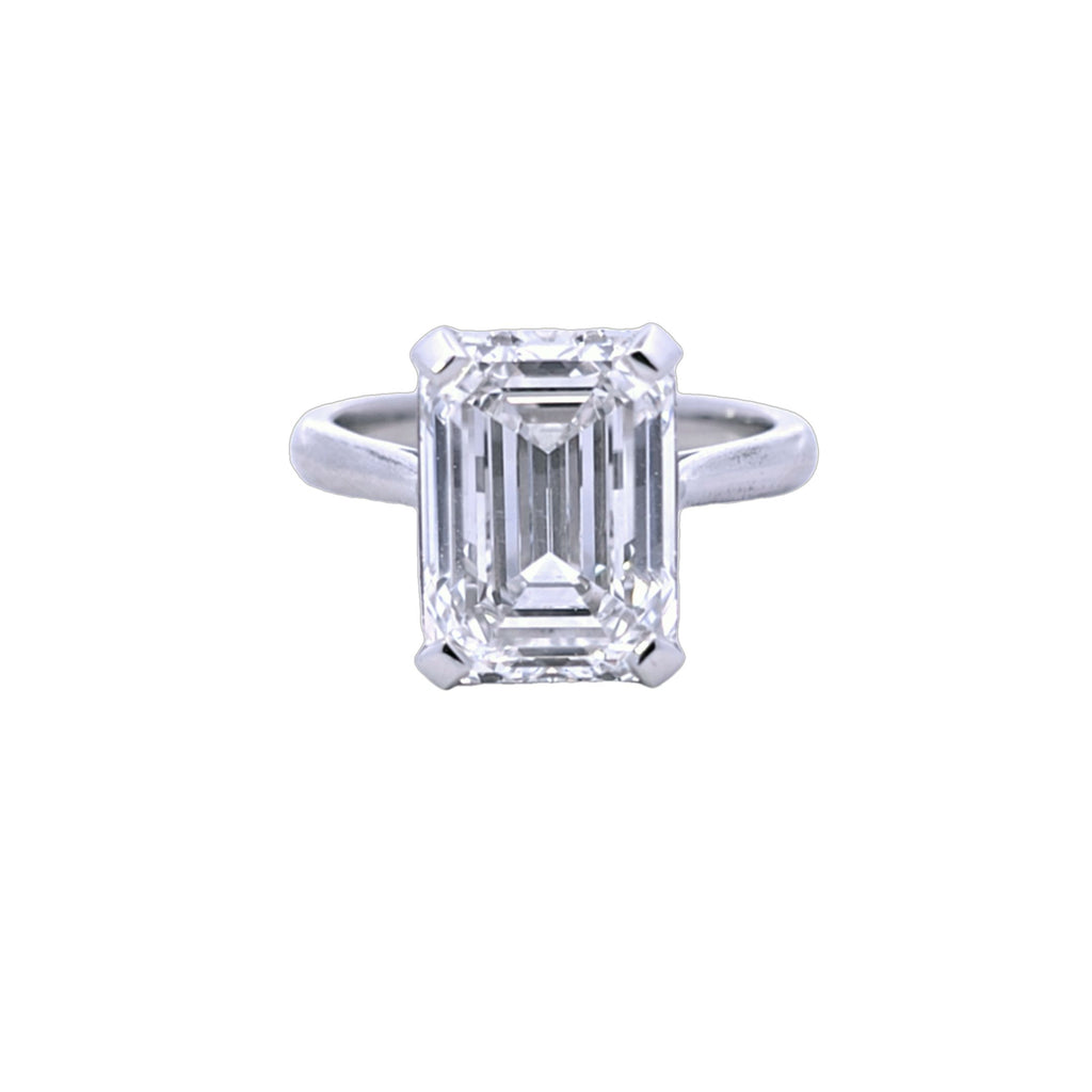 IGI 7.02ct F/VS1 LAB Diamond Emerald Cut Solitaire Set In Platinum